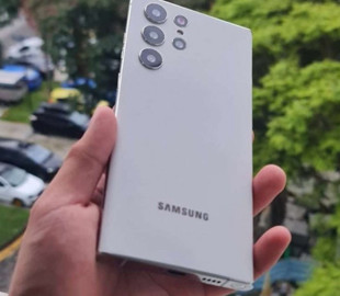 Опубликованы фотографии смартфона Samsung Galaxy S22 Ultra