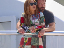 Когда написал бывшей: Бен Аффлек и Джей Ло стали популярным мемом