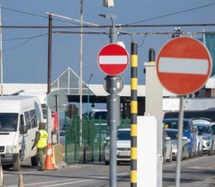 Підприємець з Рівненщини за допомогою "Шляху" організував схему безперешкодного виїзду за кордон