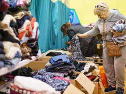 Сотні українських біженців залишилися без соцдопомоги у Британії: деталі