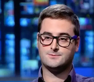 Розповідав фейки про Україну в ефірі рф та виправдовував агресію: у Києві судитимуть проросійського політолога Кирила Молчанова