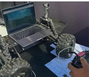 Керування дроном на відстані 2000 км: українці показали платформу Frontier System