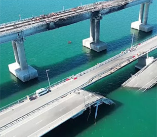 Росія не збирається відкривати проїзд Кримським мостом для вантажівок до грудня