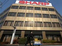 Sharp удвоит бюджет на покупку других компаний
