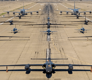 Понад 70 років у строю: літаки-шпигуни U-2 Dragon Lady вийшли на "прогулянку слонів"