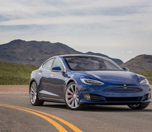Найшвидшу Tesla Model S обігнав новий електрокар
