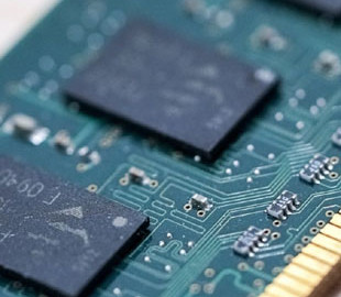 Дефіцит чипів у світі закінчився: смартфони продаватимуть дешевше, ніж зазвичай