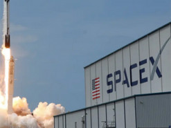 SpaceX перенесла запуск Falcon 9 с партией из 60 мини-спутников на 7 февраля