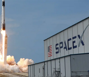 SpaceX перенесла запуск Falcon 9 с партией из 60 мини-спутников на 7 февраля