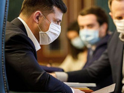 Зеленский предлагает организовать онлайн-уроки использования ИВЛ в регионах