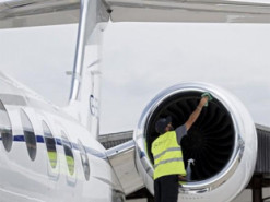 США почали карати за польоти до Росії американськими літаками