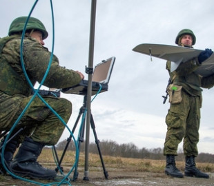 В регіонах рф набирають саперів та операторів безпілотників на війну в Україні