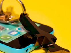 Дизайнер показал новые бесполезные вещи на каждый день (Фото)