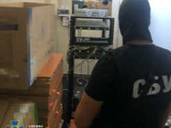 СБУ разоблачила злоумышленников, которые обворовывали банковские счета украинцев