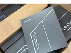 Смартфони, парфуми та вейпи: на Львівщині викрито масштабну схему контрабанди