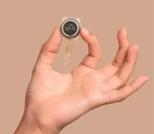 Ілон Маск розповів, коли чекати серійні мозкові чипи Neuralink і хірургію без участі людини