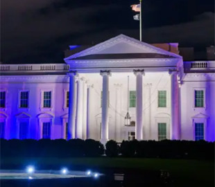 Білий дім додав скандал з Клінтоном та виявлення кокаїну до хронології на сайті