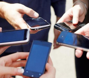 Більше ніж 37 тисяч українців перенесли мобільні номери