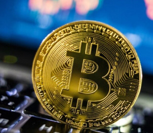 Компанія Prenetics згорнула біткоїн-стратегію заради бренду добавок