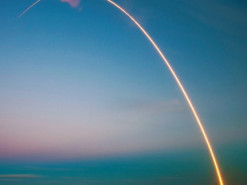 Супутники Starlink виконали 24 тис. маневрів за півроку, щоб уникнути зіткнень