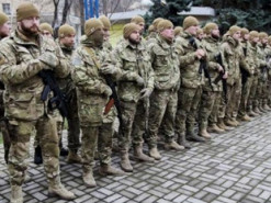 Українські політики і бізнесмени просять CNN не поширювати роспропаганду про полк «Азов»