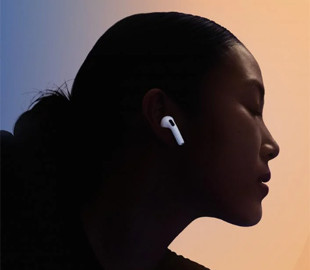 AirPods 5 вже близько: Apple готує одразу дві нові версії навушників