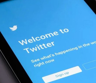 Илон Маск готов выкупать акции Twitter без одобрения совета директоров