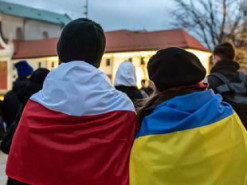 Польща вирішила змінити правила для українців: стане складніше