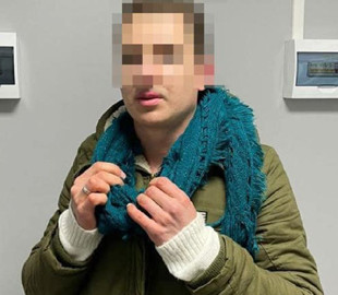 "Важкі пологи" та сховок у коробці: найкурйозніші випадки того, як чоловіки намагаються втекти з України