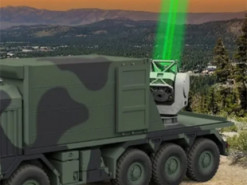 Загрози в космосі. Австралія представила лазерну систему для захисту супутників