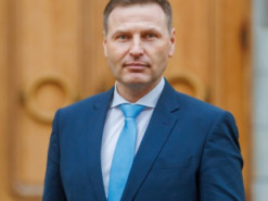 Уряд Естонії перенаправить €500 мільйонів із закупівлі техніки на ППО та захист від дронів