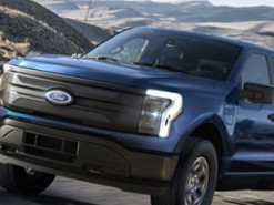 Расчётный запас хода старшей версии электрического пикапа Ford F-150 Lightning превысил 500 км