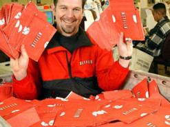 В США миллионы человек до сих пор арендуют у Netflix DVD-диски по почте