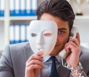 Пенсіонерка з Дніпра довірилася “інвесторам” та залишилася без грошей: що вирішив суд