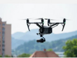 Розробник створив інноваційний дрон з розпізнаванням облич, що може атакувати конкретних людей