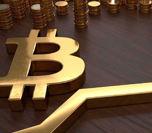 Биткоин стал самым прибыльным активом за последние девять лет
