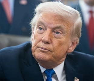 «Це війна проти науки»: техкомпанії США втрачають держзамовлення через політику Трампа