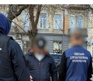 В Одесі іноземець намагався відкупитися від співробітника УСБУ за проросійський контент