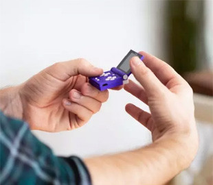 Создана самая маленькая в мире игровая консоль