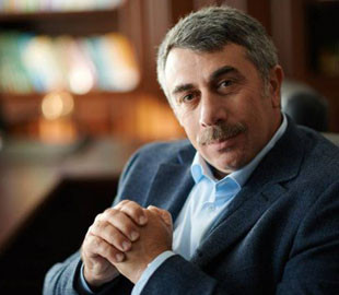 Комаровський розповів про головні ознаки мігрені