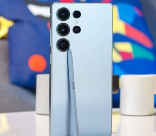 Samsung Galaxy S26 Ultra отримає 60-ватну зарядку та нову камеру