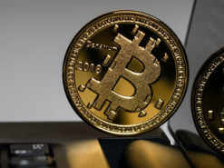 В Гонконге «продавцы» биткоина украли почти $500 000