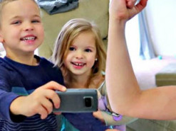 З’явились дитячі табори, де дітей вчать бути YouTube-блогерами