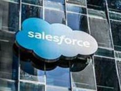 Продажи Salesforce.com выросли на четверть
