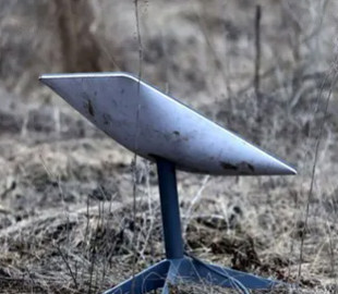 SpaceX почала екстрено банити станції Starlink на фронті: що потрібно знати про обмеження