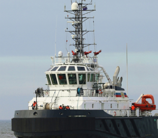 Корабель ВМС Латвії перехопив у Балтійському морі буксир РФ, який розвідує підводну інфраструктуру - ЗМІ