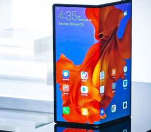Huawei отложила выход своего смартфона с гибким дисплеем