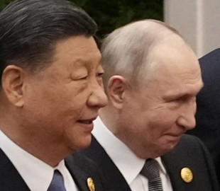 Китай вдесятеро збільшив обсяг воєнних поставок Кремлю