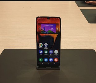 Смартфоны Samsung Galaxy A50 и Galaxy A30 представлены официально