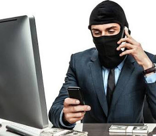 Жінка втратила понад 68 тисяч гривень через шахрайські дії
